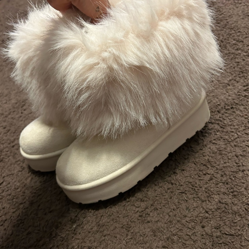Worn once, they fit and 8-8.5.